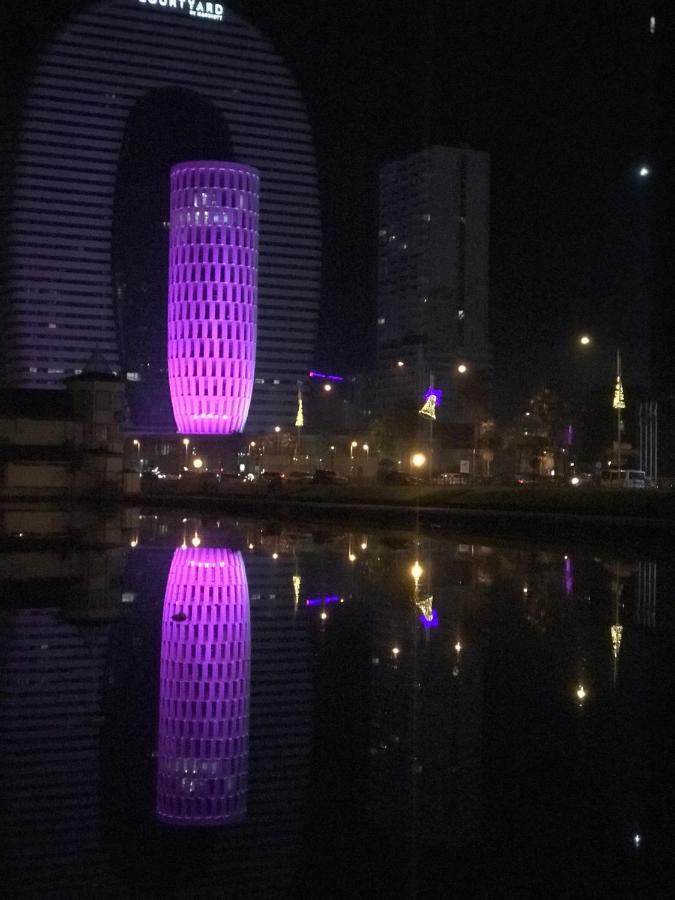 Batum City Esterno foto