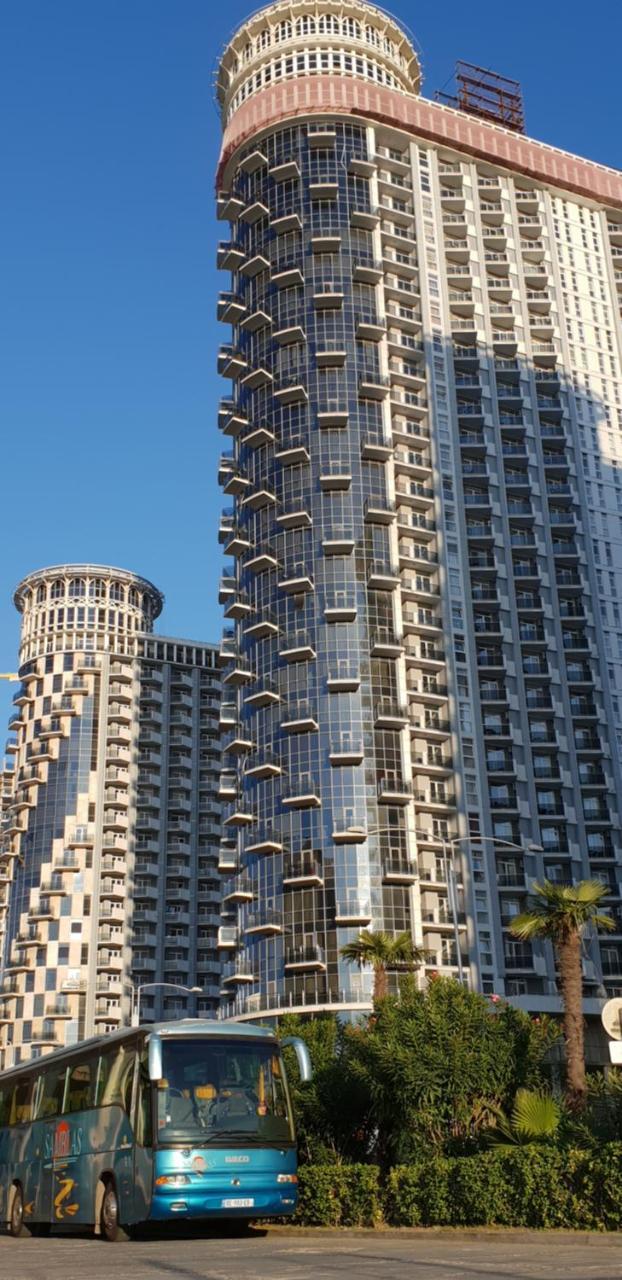 Batum City Esterno foto